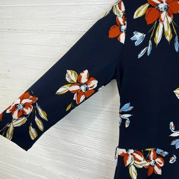 Leota Blue Santa Barbara Floral Perfect Wrap Dress NO BELT Size M - Picture 9 of 16